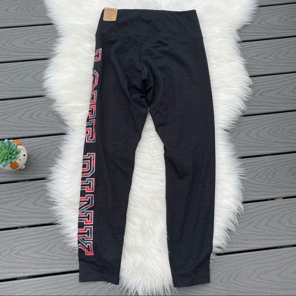 VS PINK Red Logo Matching Set - Picture 2 of 5